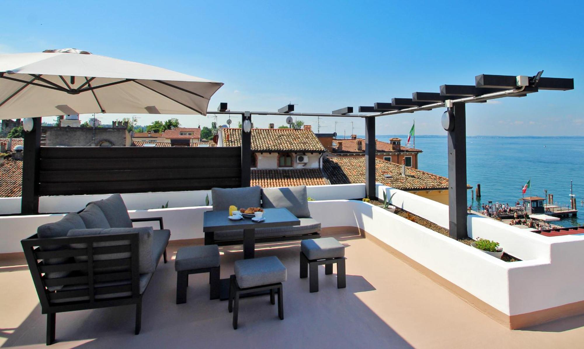 Appartamento Con Vista Mozzafiato Lazise Luaran gambar