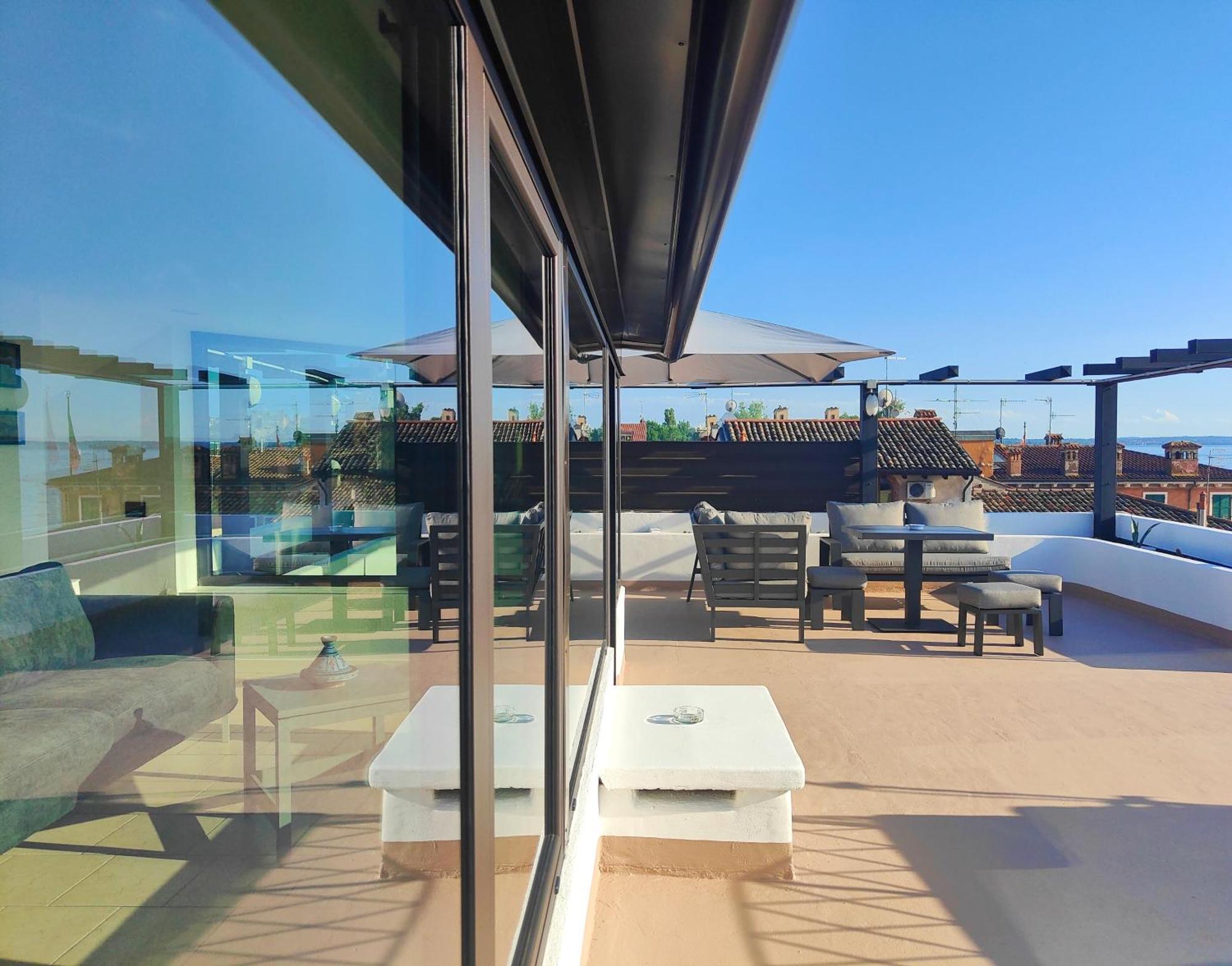 Appartamento Con Vista Mozzafiato Lazise Luaran gambar